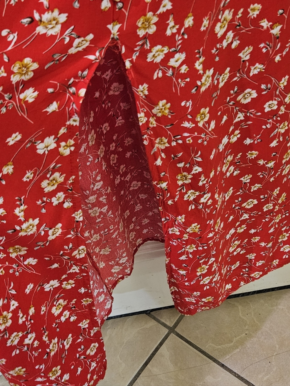Kindred Red Multi Floral Short Sleeve Front Split Smocked Maxi Dress,X-Large - Picture 12 of 16